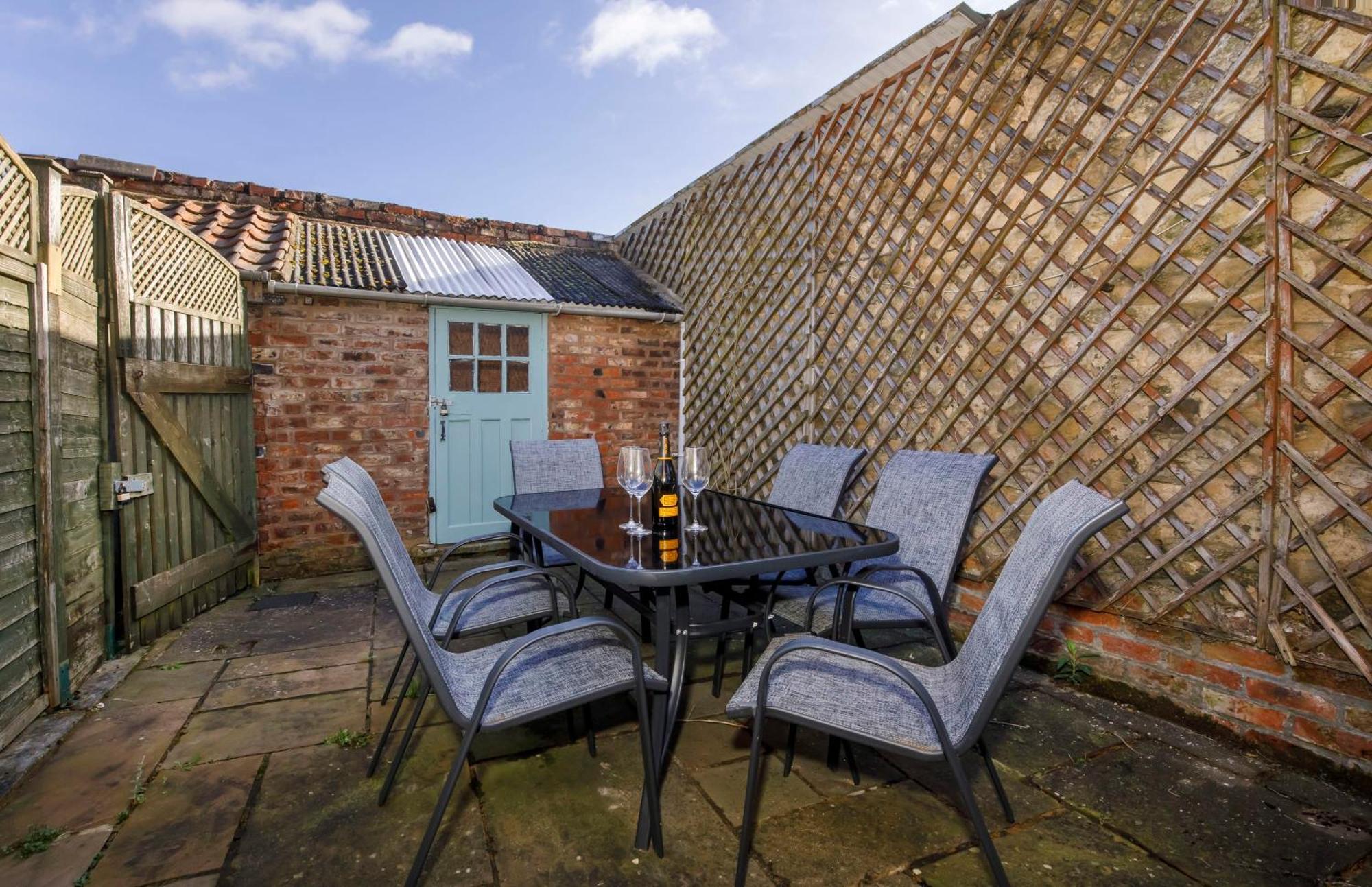 Вилла 2 Bed, Pet Friendly Sleeps 6 In Norton Norton  Экстерьер фото